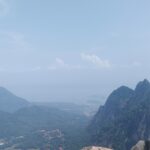 Mau Coba Naik Gunung? Gunung Parang Bisa Jadi Pilihan Pertama