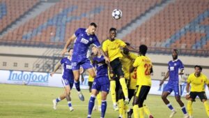 laga-persib-bandung-vs-manila-digger-1788184062219_169